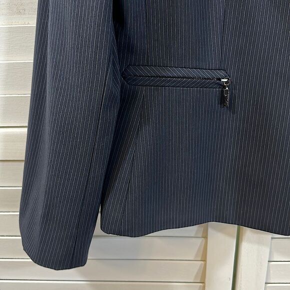 Tahari ASL Blazer Jacket Size 16 Navy Blue Pinstripe - Picture 7 of 15